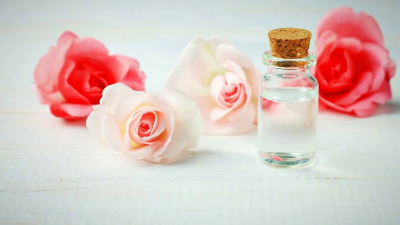 agua floral de rosa de bulgaria