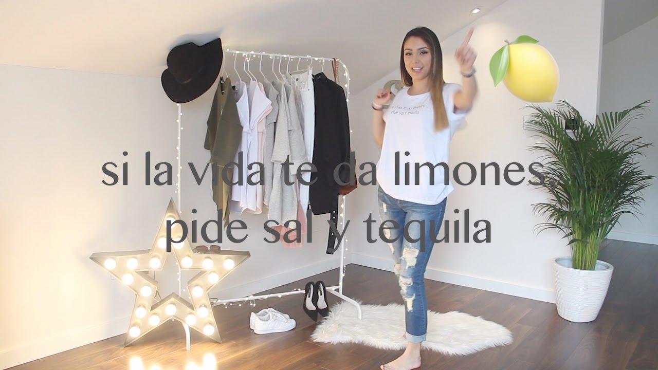 marca de ropa con un arbolito