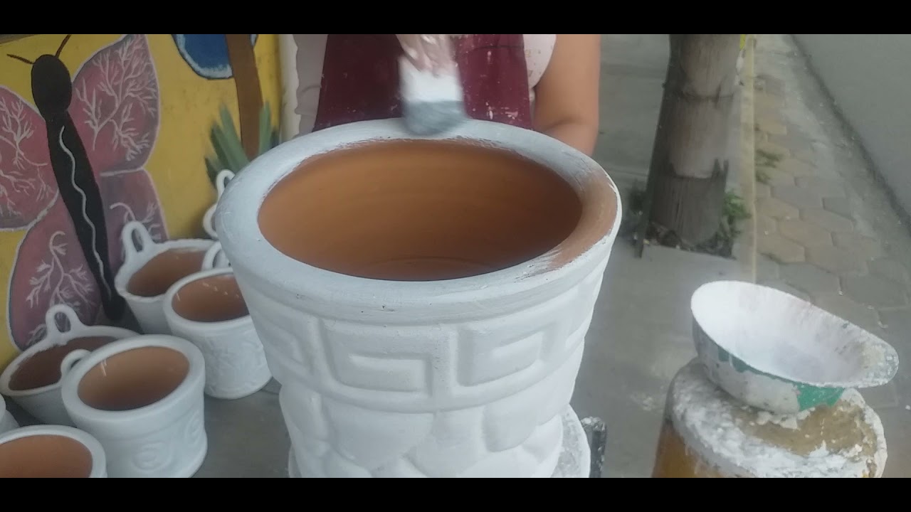 pintar macetas de barro para exterior